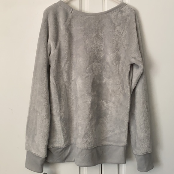 Snoopy Christmas soft PJ top - Picture 4 of 8